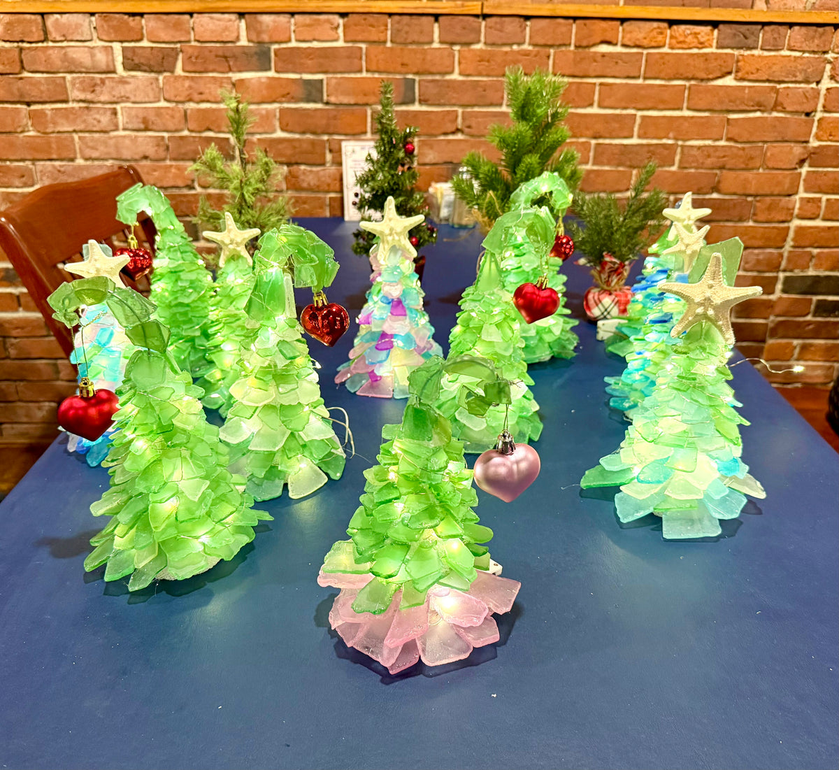 10/29/2026- Tumbled Glass Tree, Gnome, and Succulent Workshop @ Art Workz Creative Studio