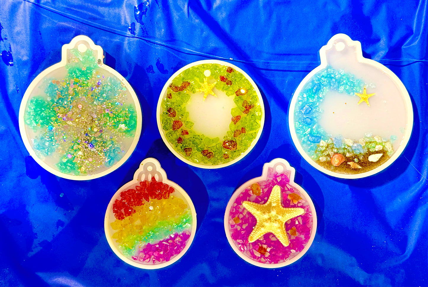 12/5/2024-Crushed Glass Sea Scape and Ornaments Workshop @ HouseBear Brewing