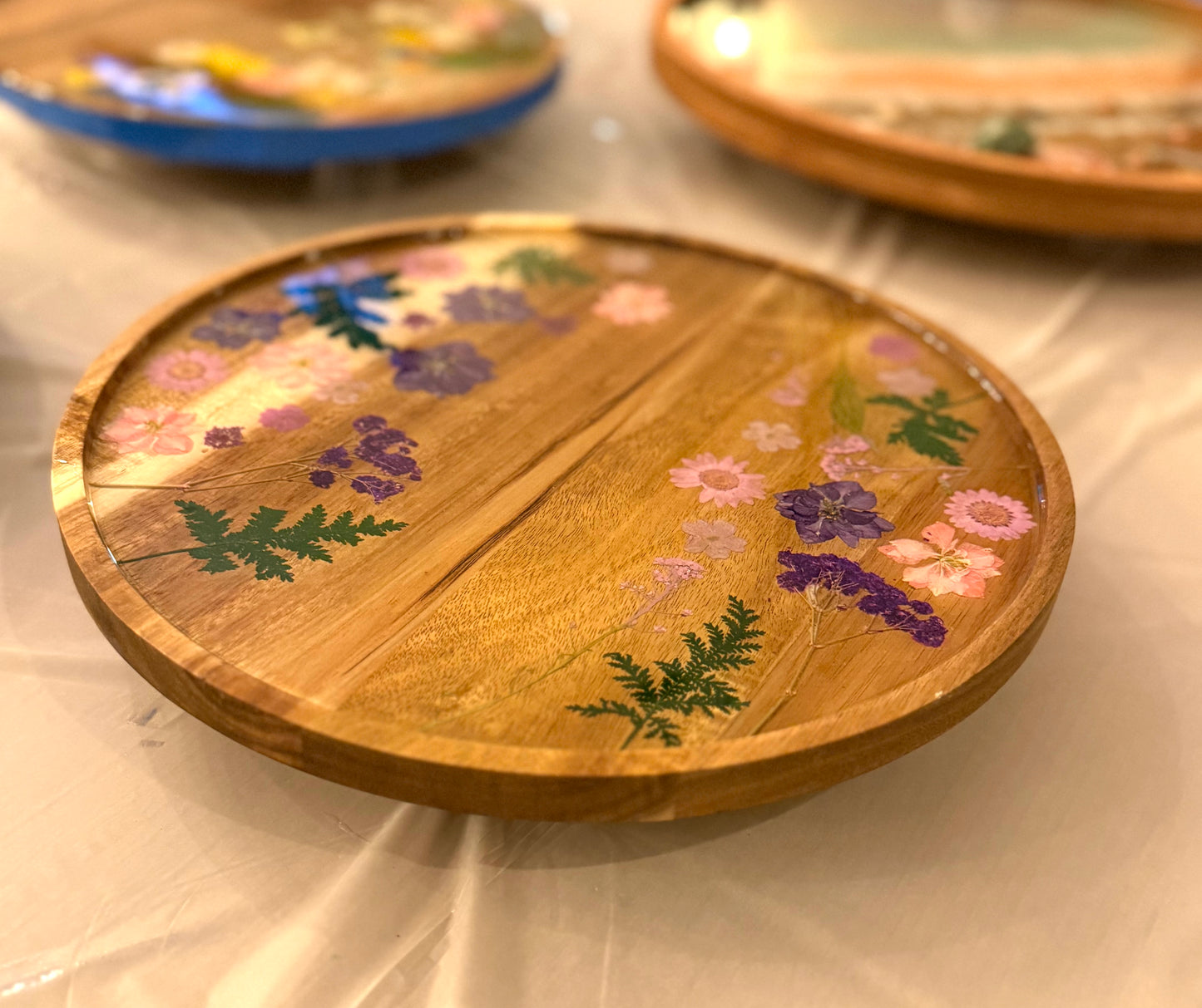 4/9/2026-Resin Pressed Flower & Charcuterie Board and Tray Workshop @ 14 Titcomb St. Newburyport, MA