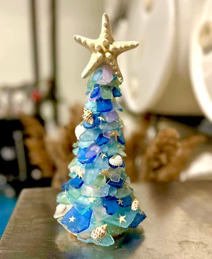 12/12/2024-Tumbled Glass Tree & Wreath Workshop @ BareWolf Brewing